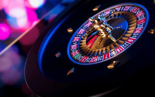 Tampilan aplikasi berkah77 dengan menu permainan kasino, slot, dan taruhan olahraga